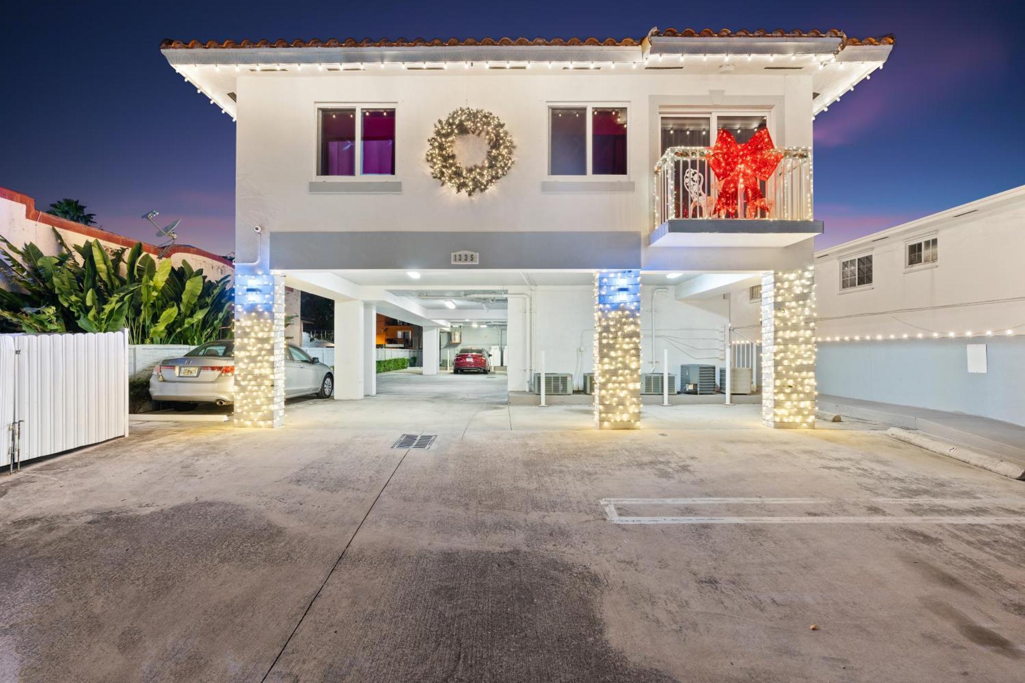 Beautiful Apartment In The Heart Of Miami Apt 8 ภายนอก รูปภาพ